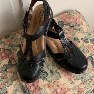 Rockport women’s sandals
